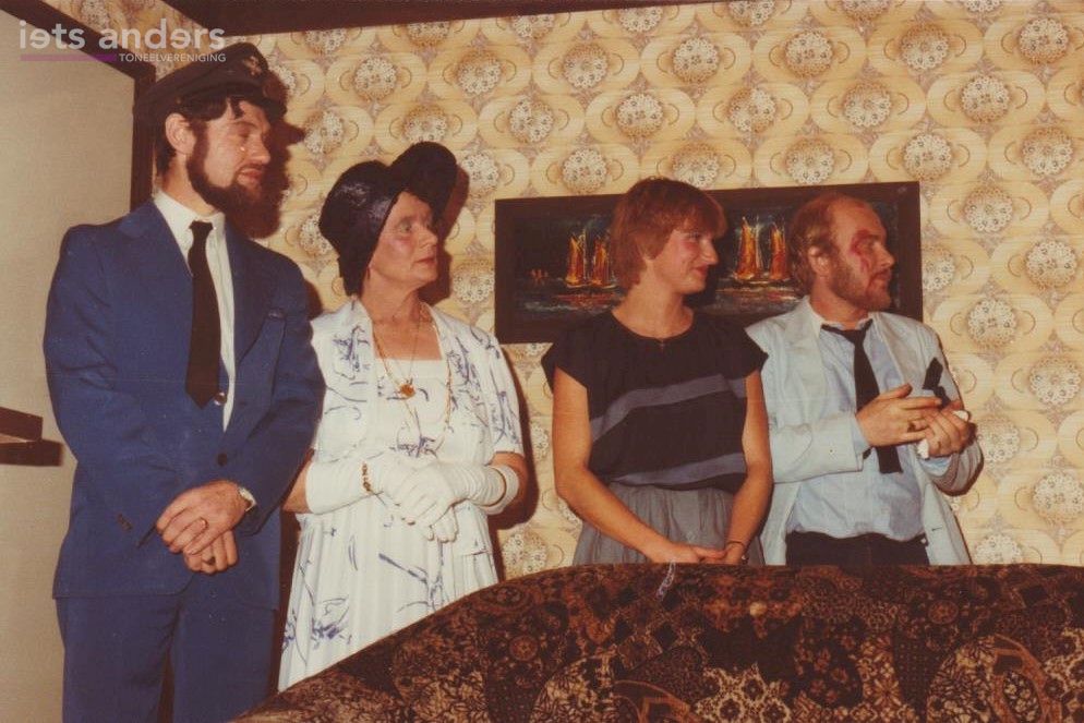 De hele stad is er vol van